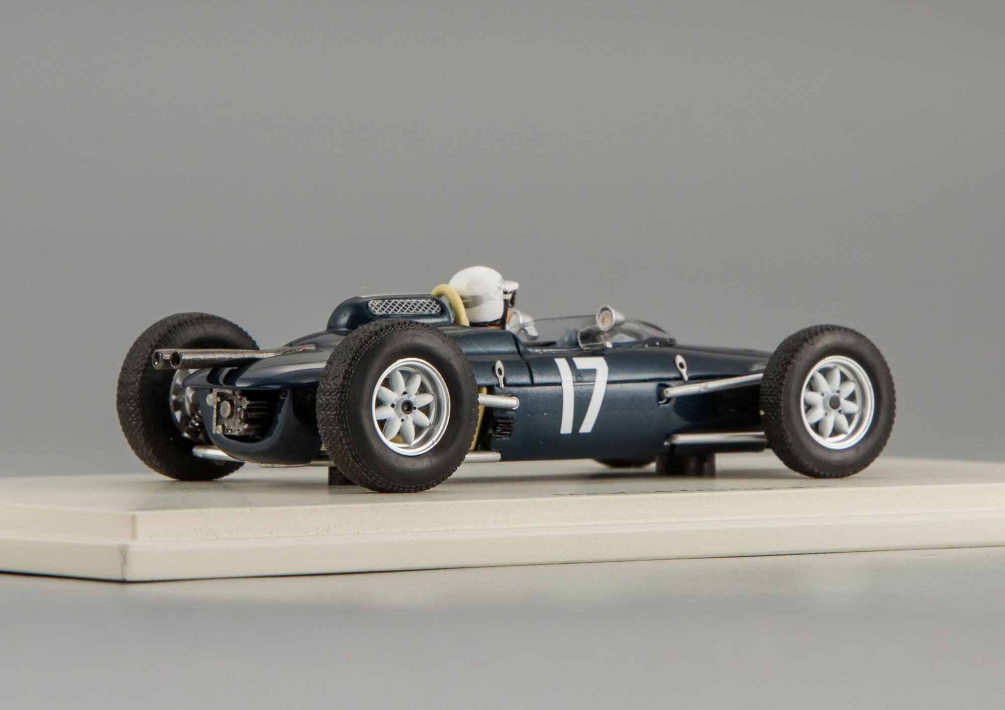 Масштабная модель Lola MK4 #17 Monaco GP 1963 Maurice Trintignant — фото 1