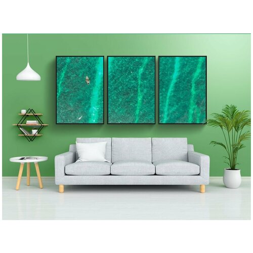 фото Набор модулных постеров для интерьера "пляж, океан, человек" 60x90 см. в тубусе, без рамки lotsprints