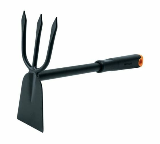 Тяпка посадочная Ergo Fiskars 1027030