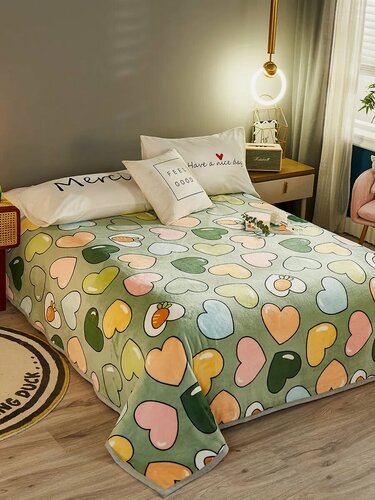 Изображение товара Плед 150х200 плюшевый на кровать Lindo