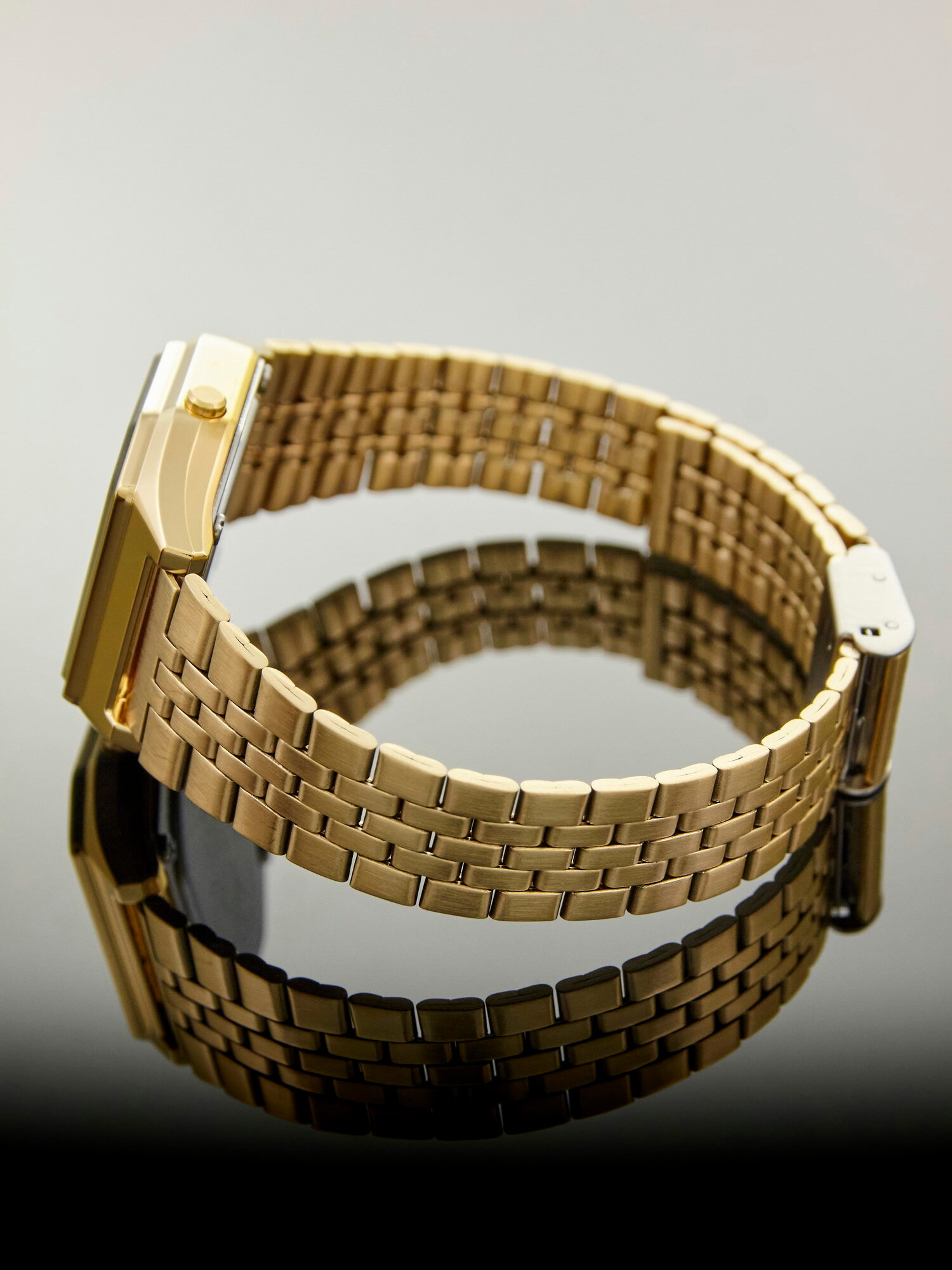 Наручные часы CASIO Классика, золотистый — фото 1