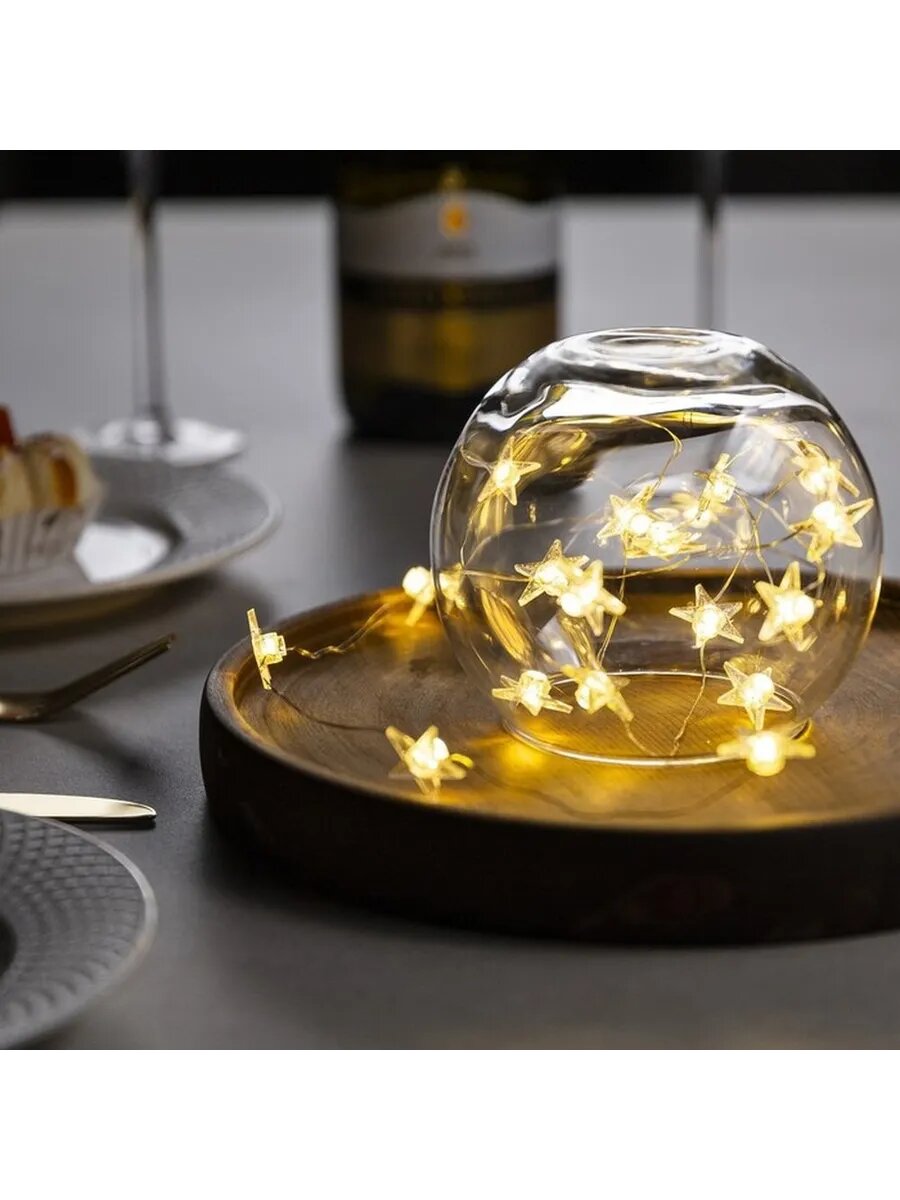 Теплая белая гирлянда с снежными звездами