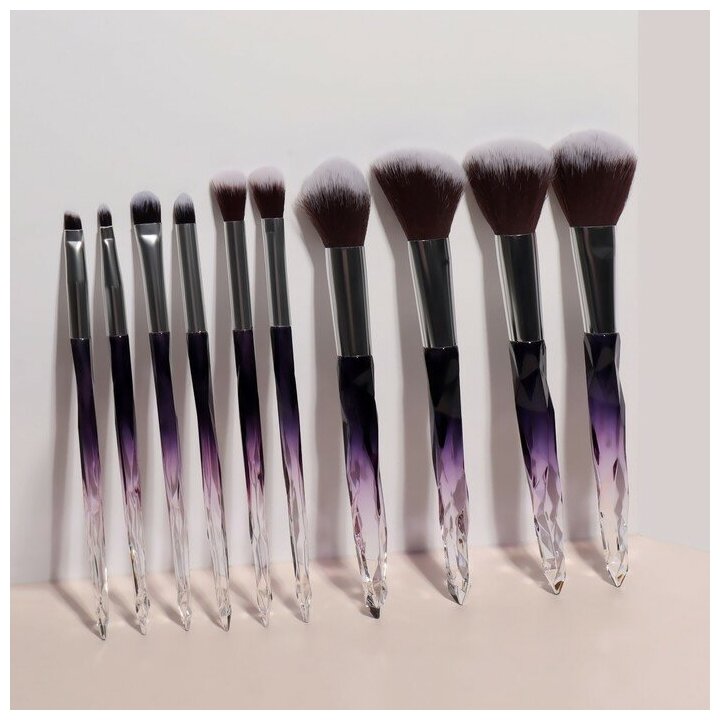 Набор кистей для макияжа «Luminous», 10 предметов, PVC - чехол, цвет чёрный/фиолетовый (1шт.)