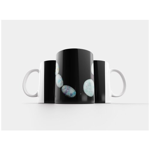 фото Кружка "ожерелье, девочка, женщина" 320 мл lotsprints