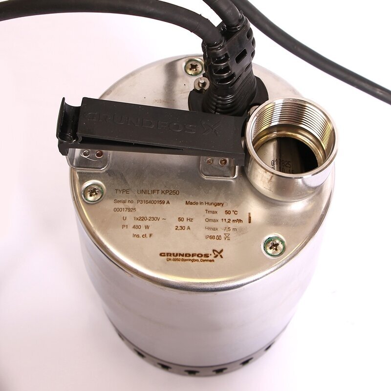 Как снять клеммы на насосе grundfos