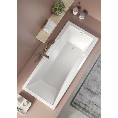 Акриловая ванна на каркасе Trende Stille 180х80 TRE12-18080