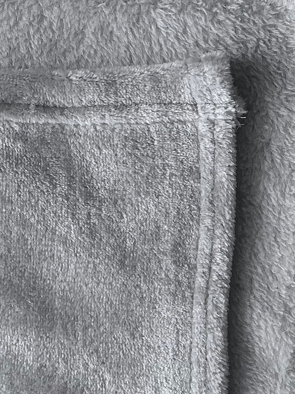 Плед на диван 140х200 см пушистый, серый, Витэлия - фотография № 3