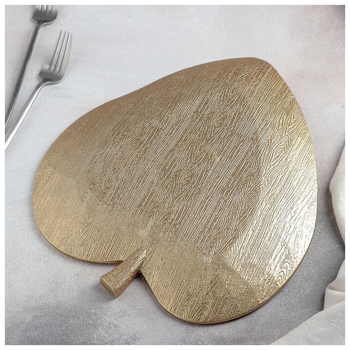 Блюдо для фруктов Доляна «Золотой лист», 31×27,5 см, цвет золотой
