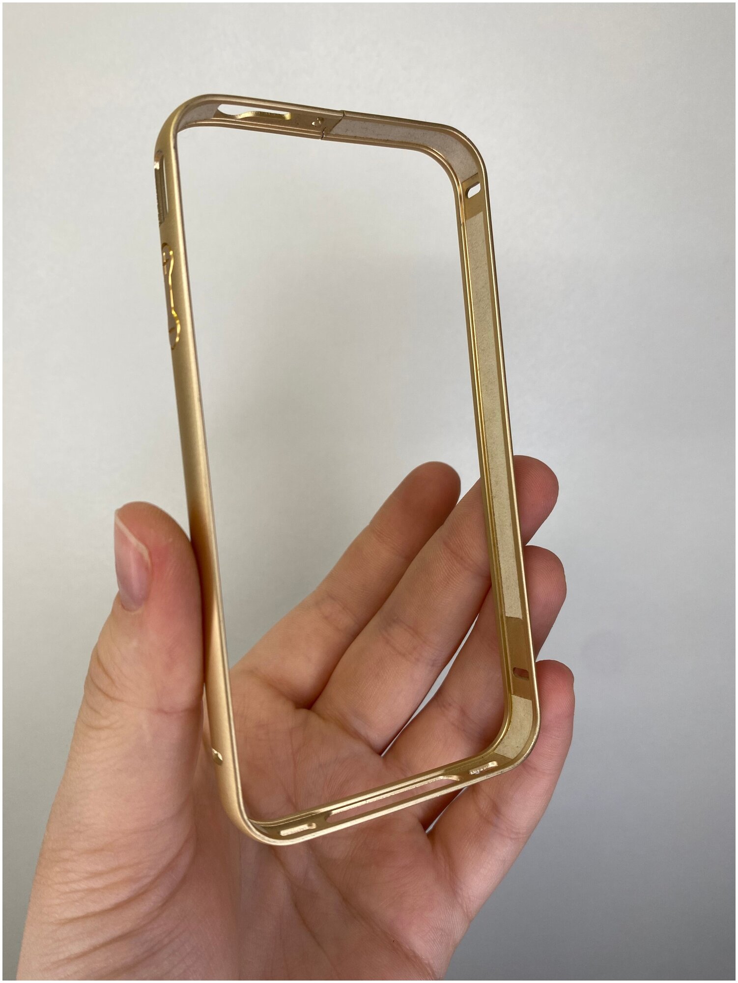 Алюминиевый бампер для IPhone 4/4s золото
