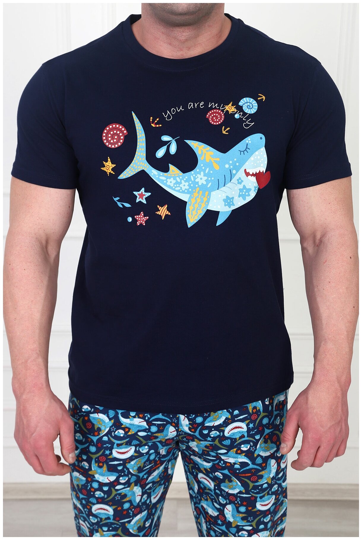 Мужская пижама футболка и брюки Рыбка моя Синий размер 56 Кулирка Оптима трикотаж футболка с коротким рукавом брюки с карманами - фотография № 2