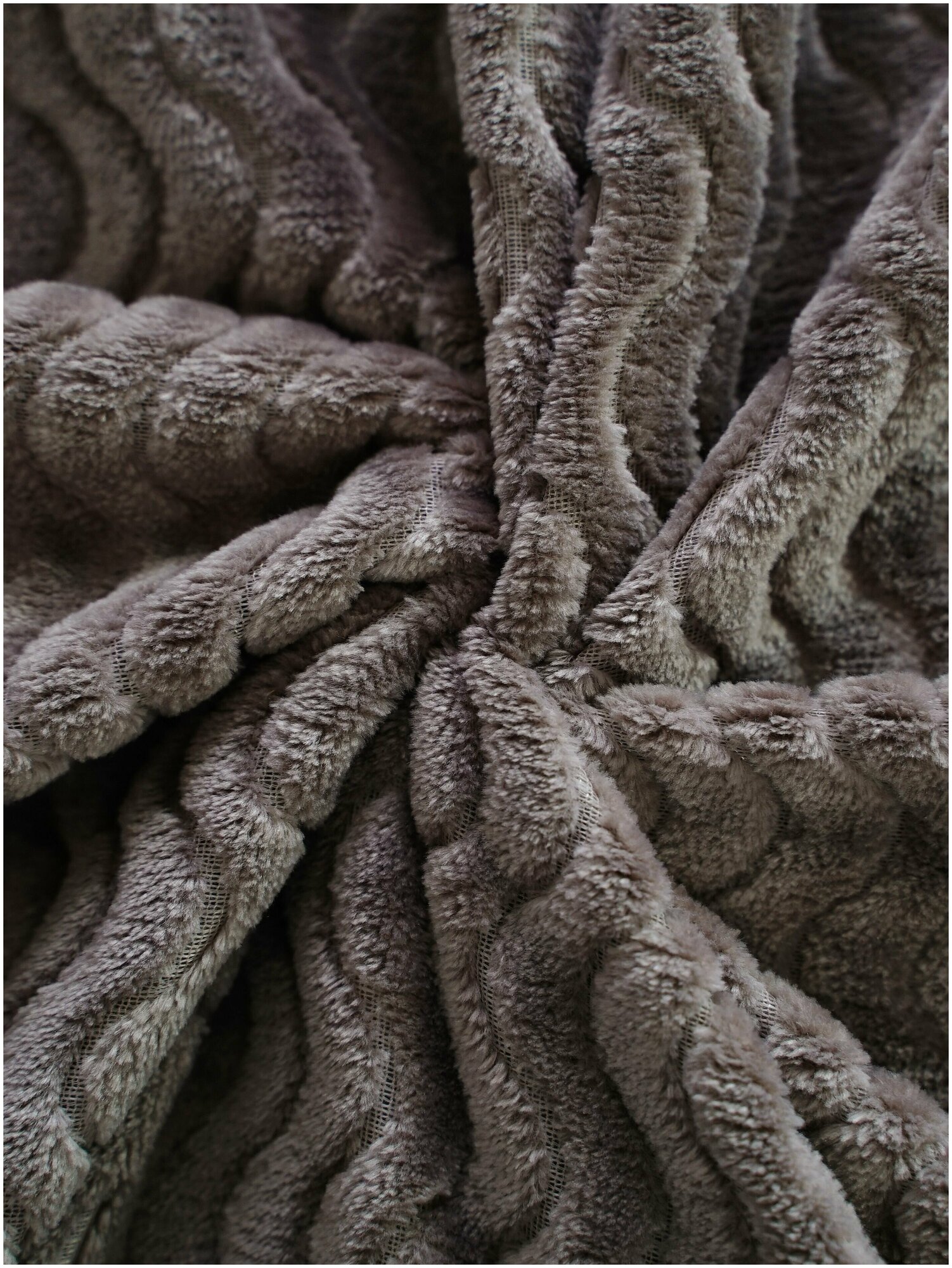 Плед на кровать плюшевый флисовый Волна 83А / 240х205 см - фотография № 11