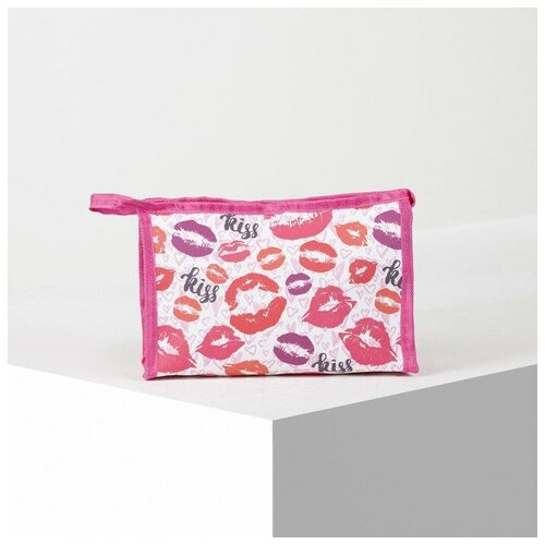 фото Косметичка на молнии, цвет белый/красный no name