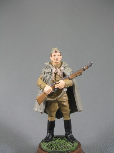 Оловянный солдатик 54мм, Боец стрелковых частей в плащ-палатке, 1943-1945 гг