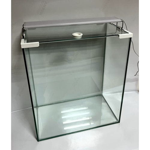 Аквариум для рыбок 