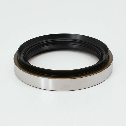 Сальник хвостовика заднего редуктора HINO 751001319 оригинал 2310₽