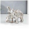Сувенир полистоун Слон качает слонёнка на качелях серебро 14,5х8х18 см - изображение