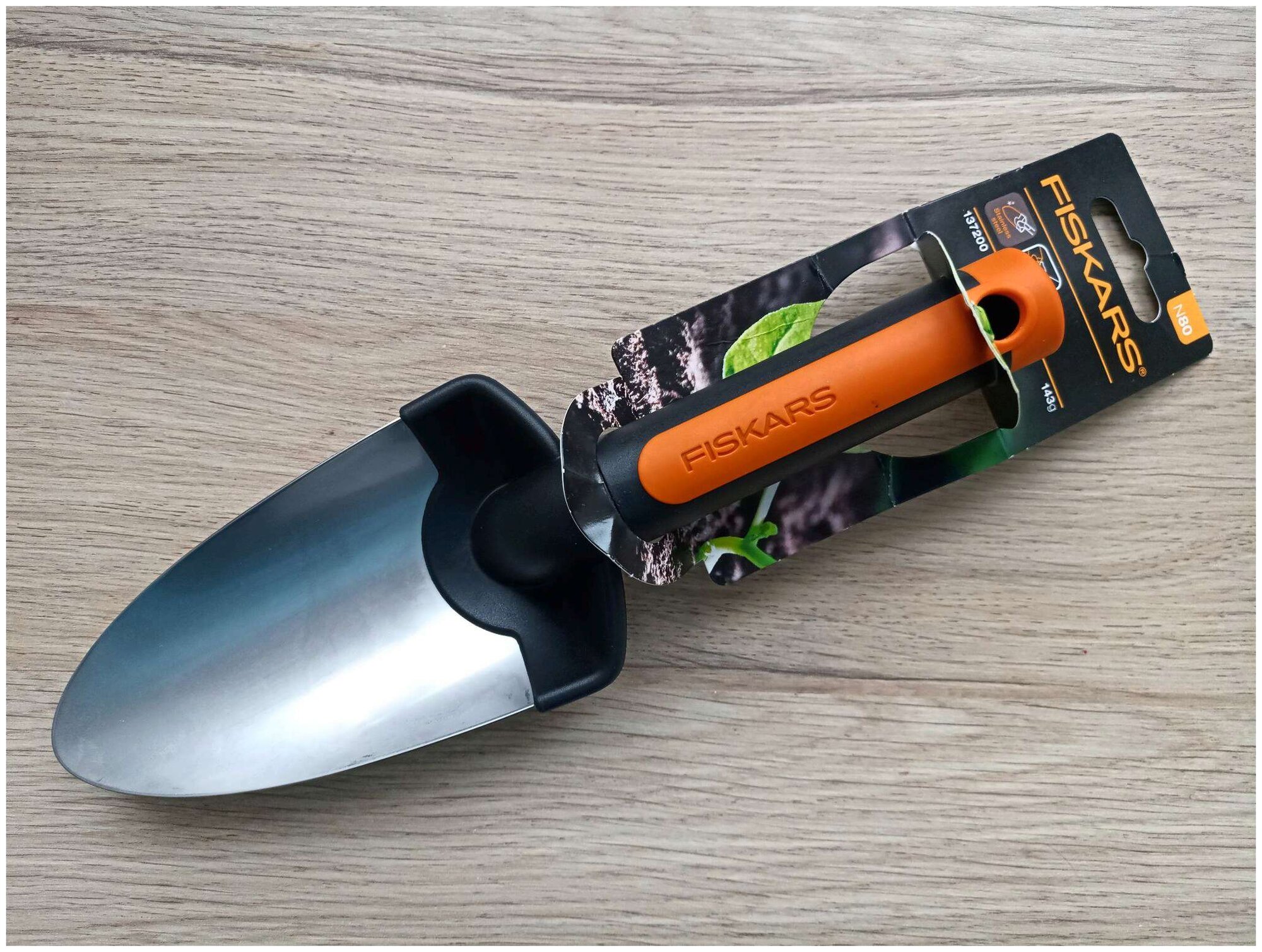 Совок садовый с металлическим лезвием FISKARS (137200/1000726) - фотография № 4