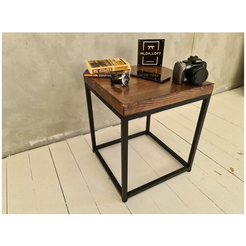 Табурет из натурального дерева и стали в стиле Лофт 40*40*46(В)см