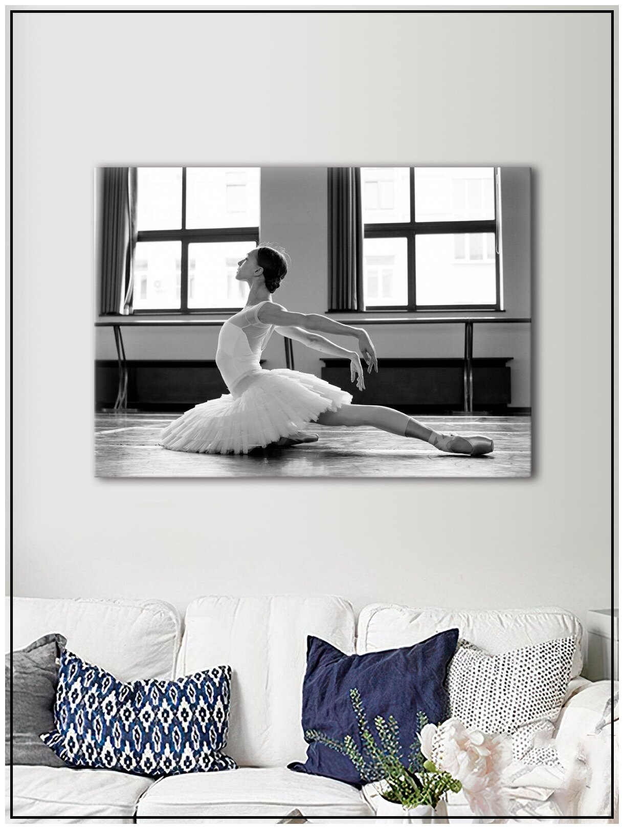 Картина для интерьера на натуральном хлопковом холсте "Девушка балерина", 30*40см, холст на подрамнике, картина в подарок для дома