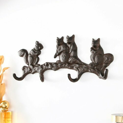 Крючки декоративные чугун Белочки 345х3х14 см 2147₽