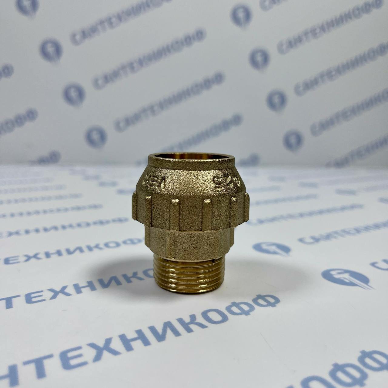 Соединение прямое для ПНД трубы обжим 25x3/4