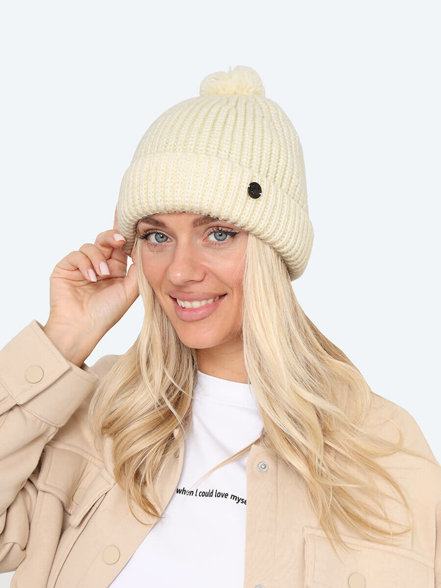 Шапка-бини для женщин