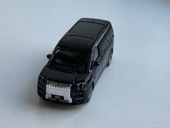 Моделька автомобиля Zeekr 009, 1:43, синий