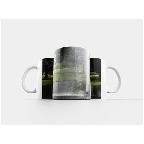 фото Кружка "фонтан, парк, вода" 320 мл lotsprints