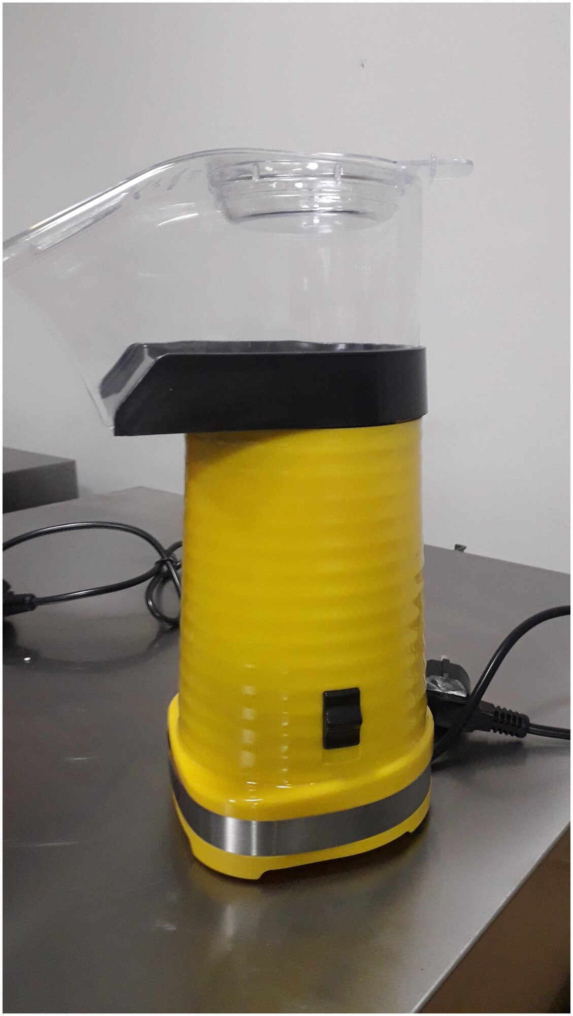Аппарат для попкорна VA-PM88Y, 1.2 кВт, 220 В, жёлтый - фотография № 2