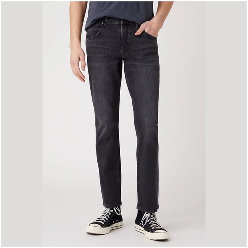 фото Джинсы wrangler greensboro black pepper мужчины w15qht32r 34/36