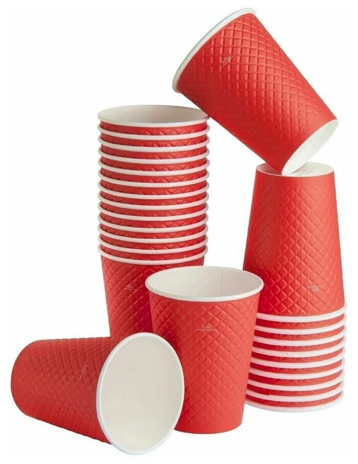 Одноразовые бумажные двухслойные стаканы Formacia, объем 300 мл, в наборе 25 шт. цвет красный, стаканчики для кофе с вафельной тектурой