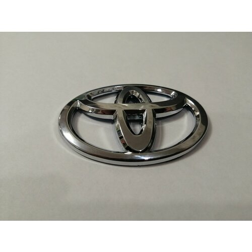 Эмблема Toyota на руль 65x45 мм 799₽