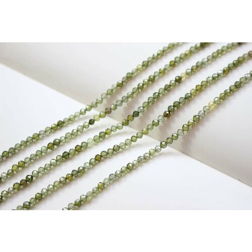Бусины Циркон ювелирная огранка 3мм, цвет зеленый