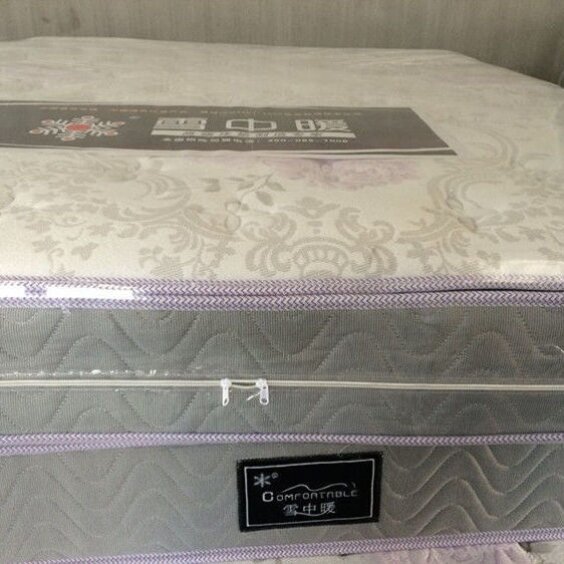 фото Чехол для матраса, прозрачный, водонепроницаемый