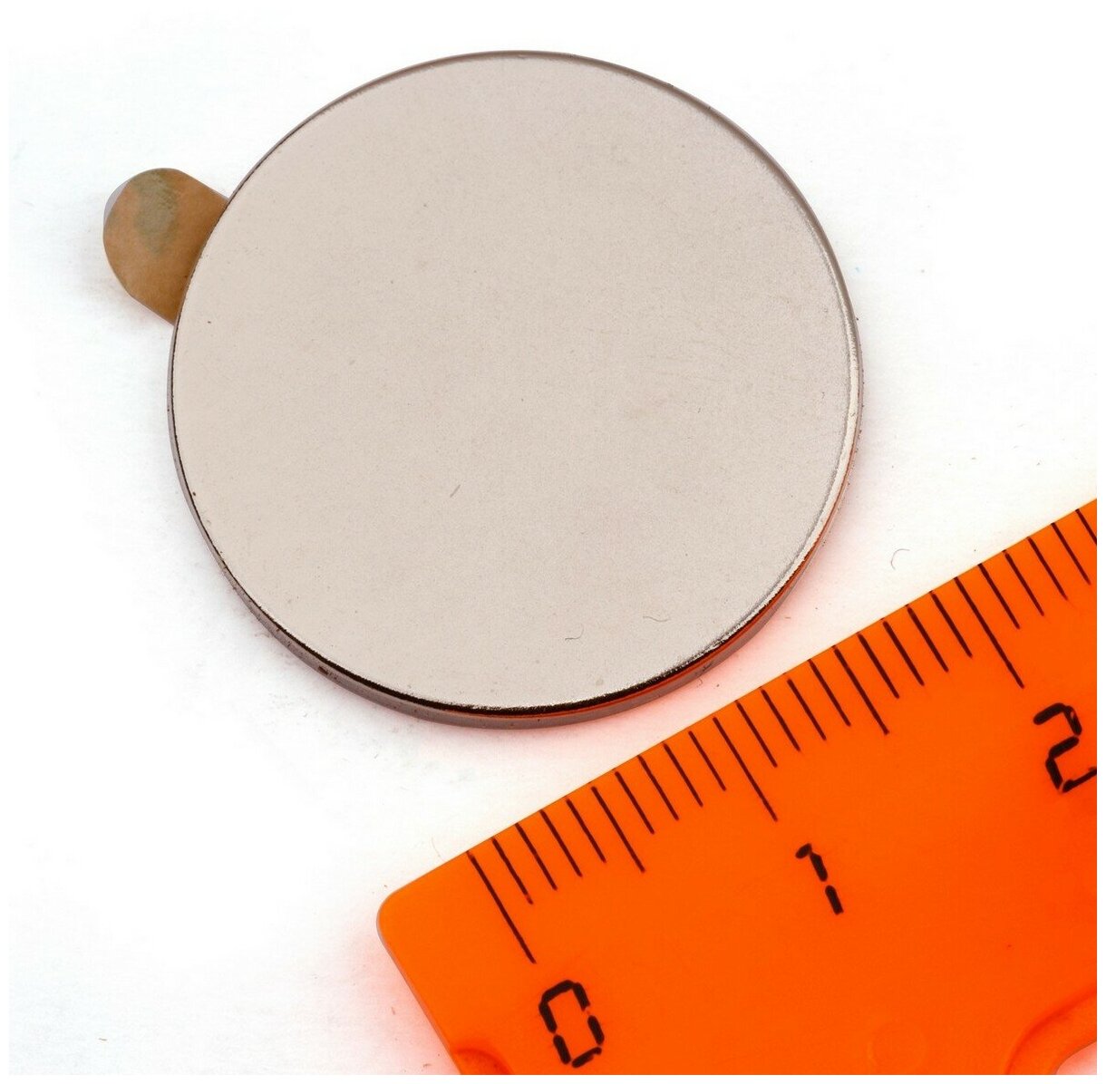 Неодимовый магнит диск Forceberg 25х2 мм с клеевым слоем, 2шт