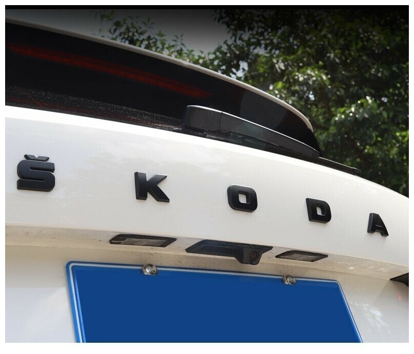 Эмблема надпись на крышку багажника Skoda / Шкода нового образца — фото 2