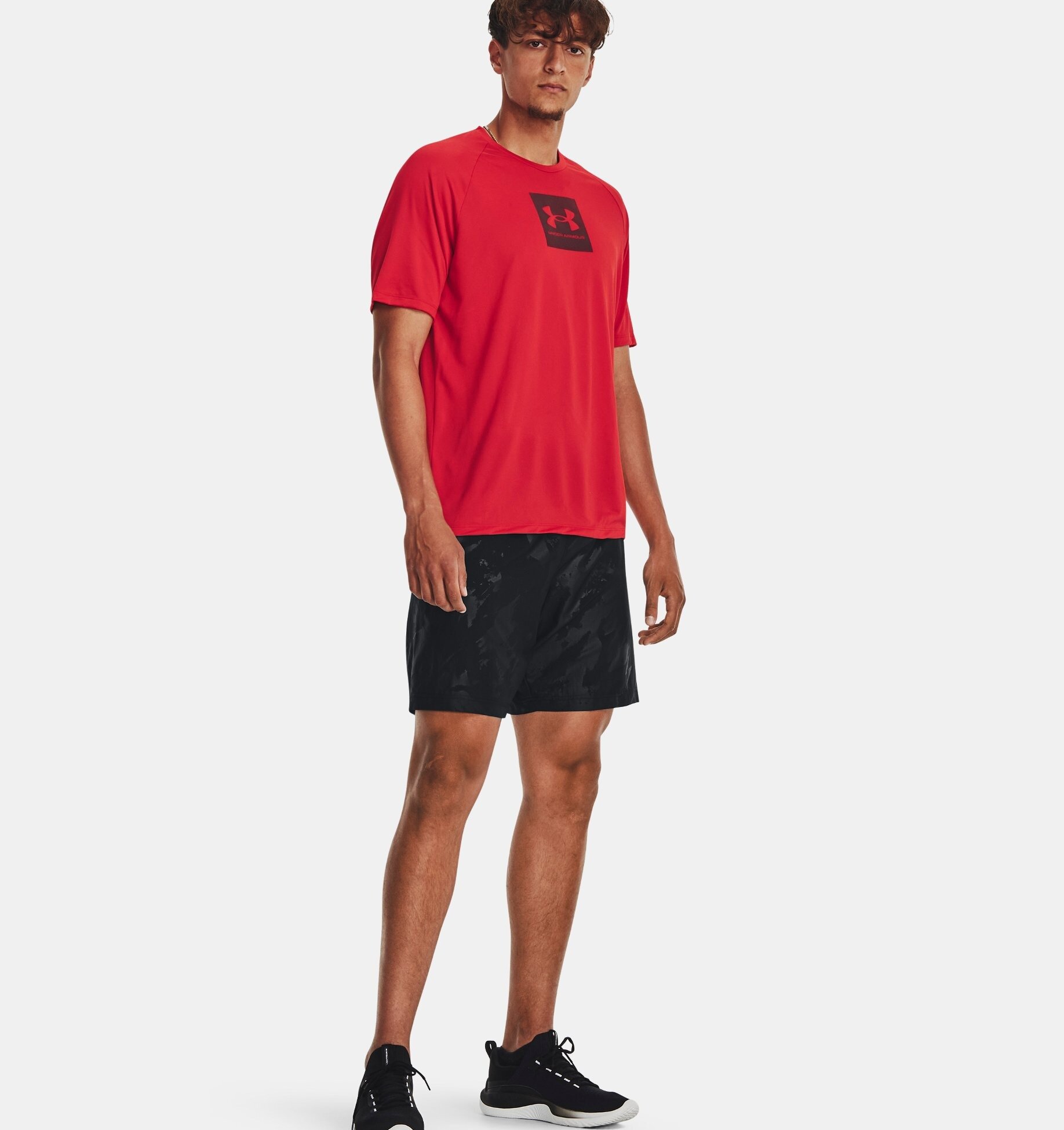 Футболка Under Armour Tech, размер M, red / dark maroon — фото 1