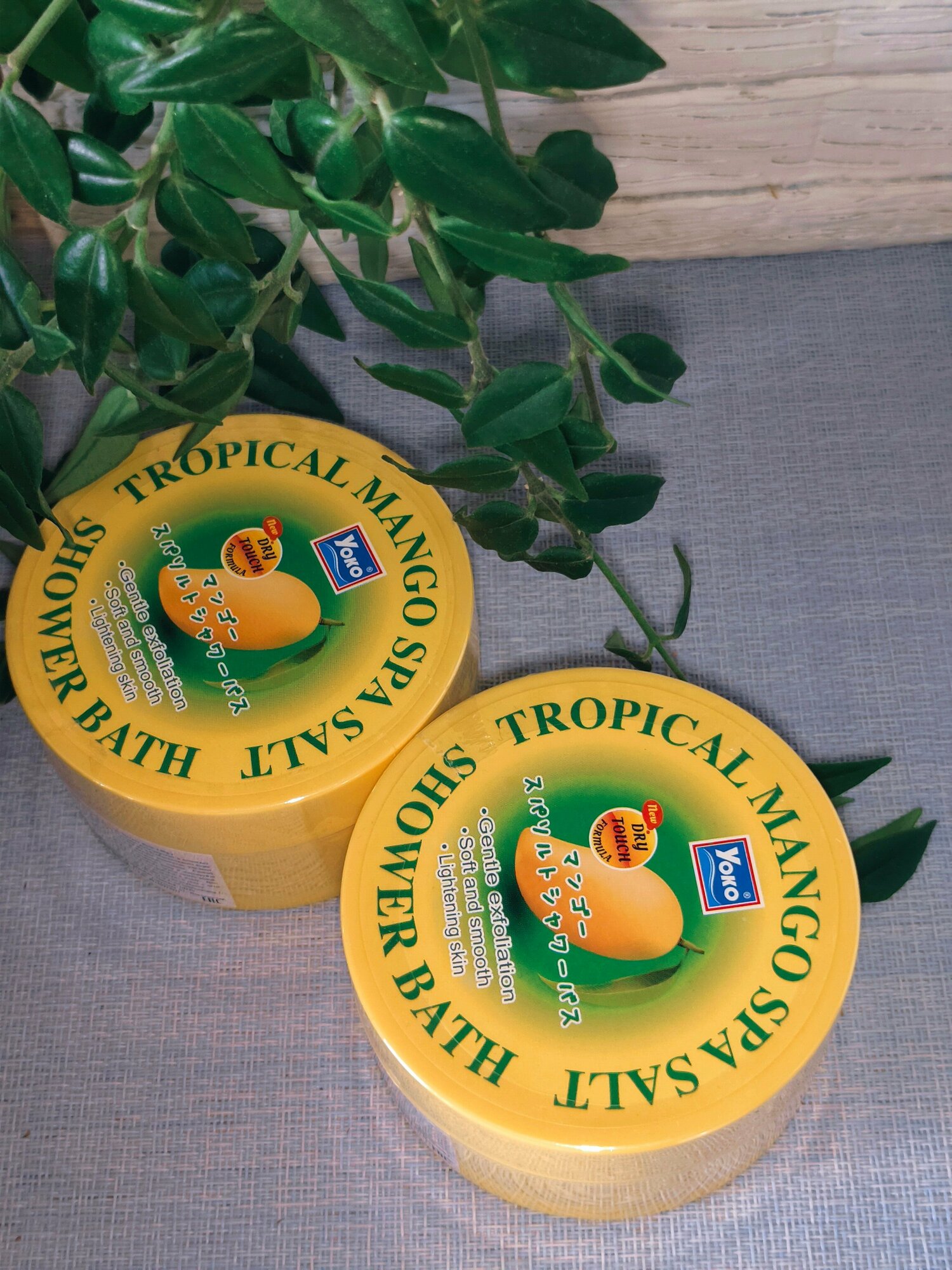 YOKO Скраб солевой манго tropical mango spa salt shower bath, 240 гр