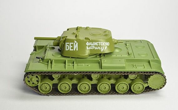 Масштабная модель 1/72, Танк КВ-1 — фото 1