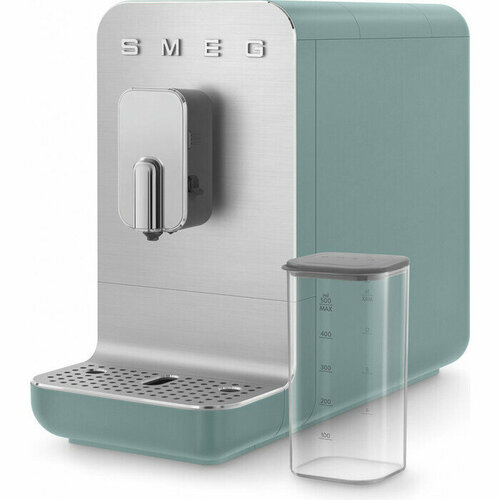 Кофемашина Smeg BCC13EGMEU 9599000₽