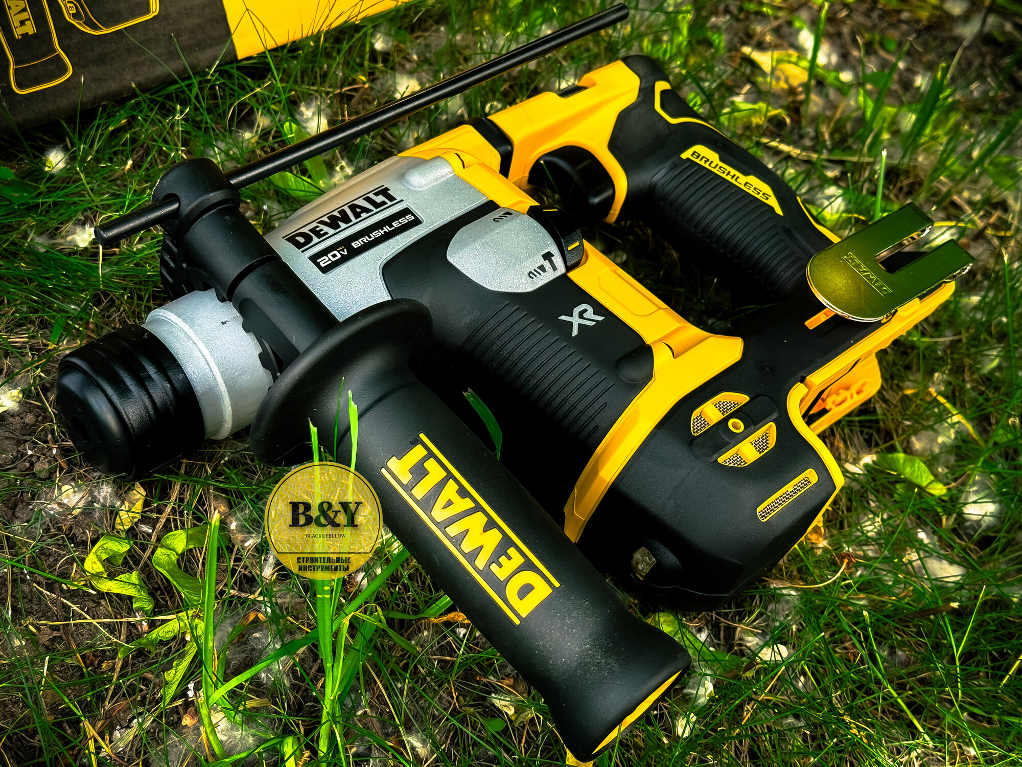 Перфоратор аккумуляторный DeWalt DCH172N (б/акк,б/зу) - фото №3