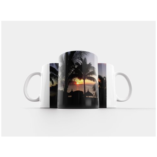 фото Кружка "заход солнца, пальмы, пляж" 320 мл lotsprints