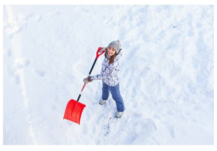 Лопата снеговая умка со съемным алюминиевым черенком - фотография № 10
