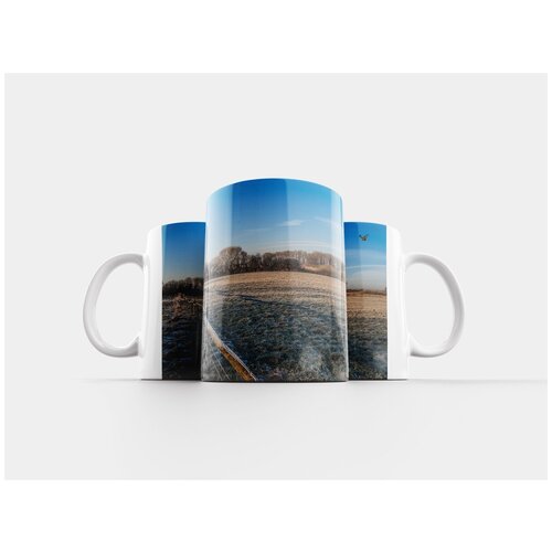 фото Кружка "зимний пейзаж, загон для загона, хищник" 320 мл lotsprints