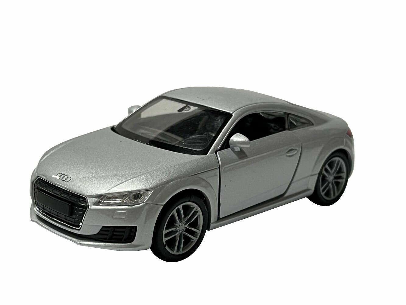 Масштабная модель WELLY 43695 AUDI TT COUPE 2014 1:38 в ассортименте