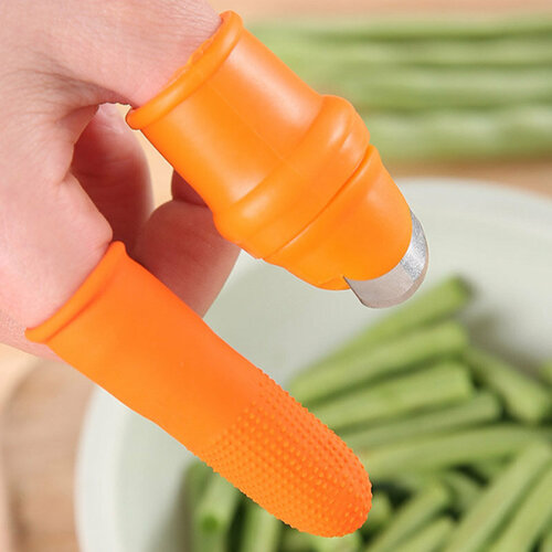 Садовый нож напальчник для среза веток стеблей побегов сбор ягод овощей и фруктов обрезки пасынков и поросли формирование крон деревьев 159₽