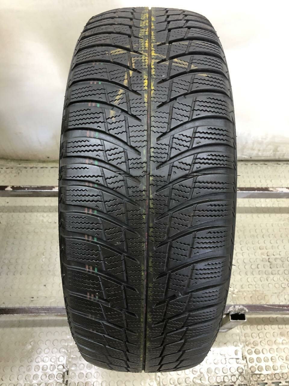 Bridgestone Blizzak LM001 205/60 R16 БУ Шины Зимние