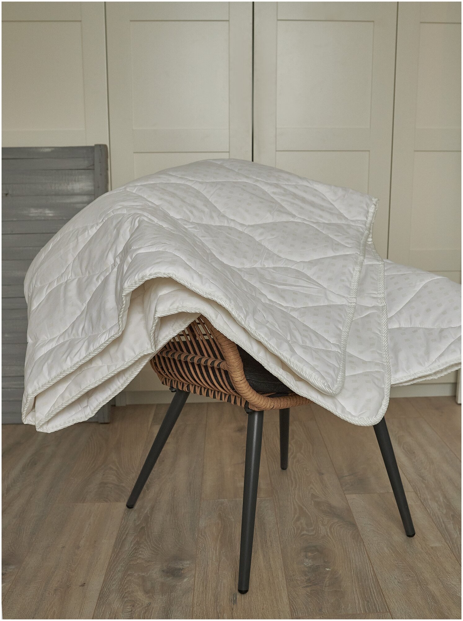 Одеяло Buton Bawelny 2-спальное, 175х210 см, всесезонное, с наполнителем микроволокно, цвет белый - фотография № 17