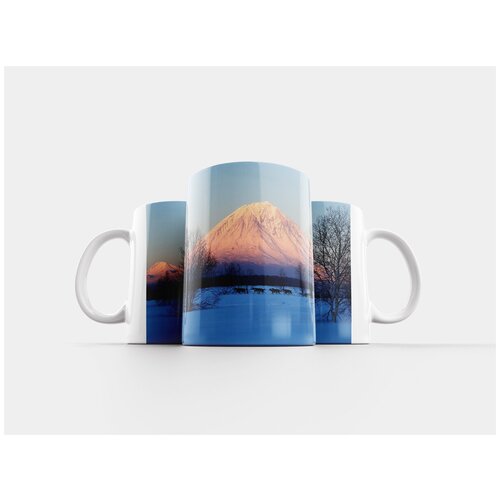 фото Кружка "вулкан корякский, камчатка, зима" 320 мл lotsprints