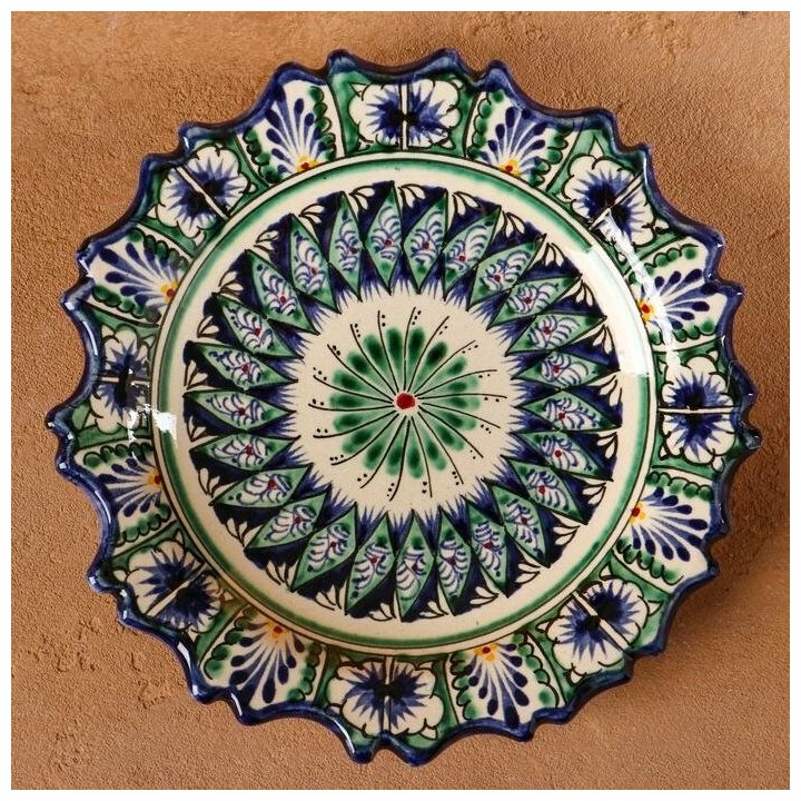 Тарелка Риштанская Керамика "Цветы", синяя, рельефная, 17 см, микс